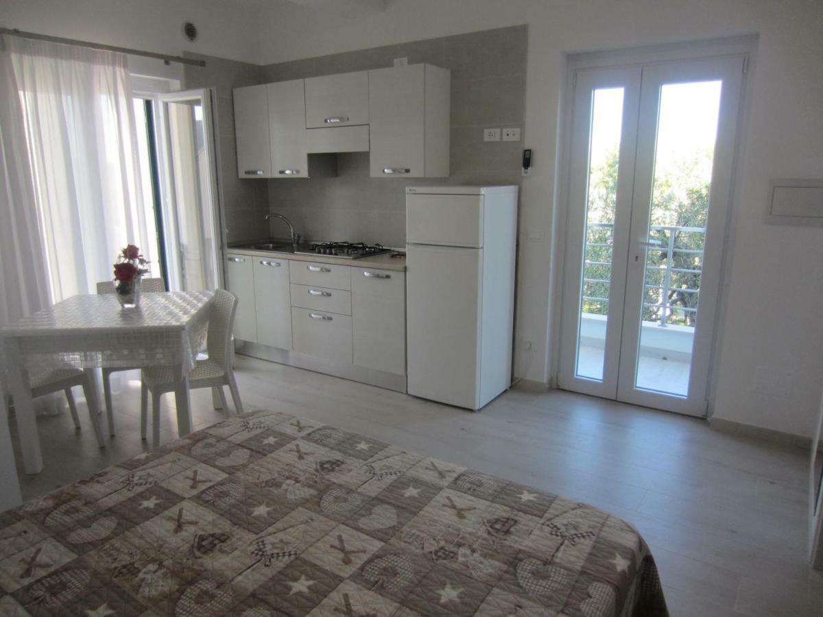 Villa Elisa Vieste Bagian luar foto